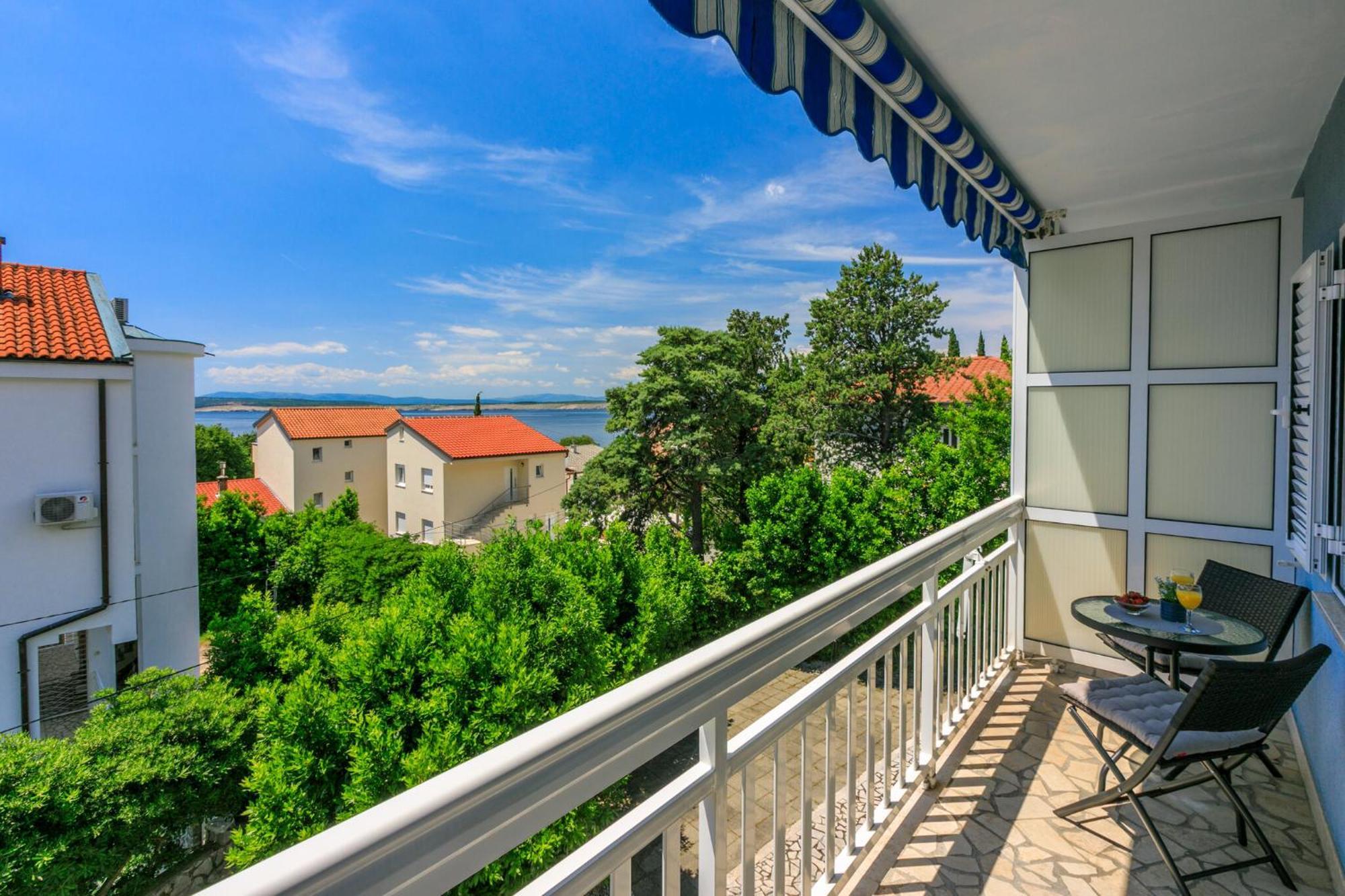 Podvezanec Dramalj Exterior foto
